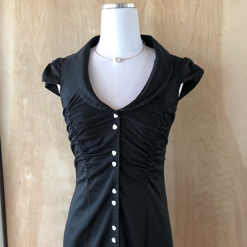 Black Tea-length Dress by Ladakh - Picture 5 of 6